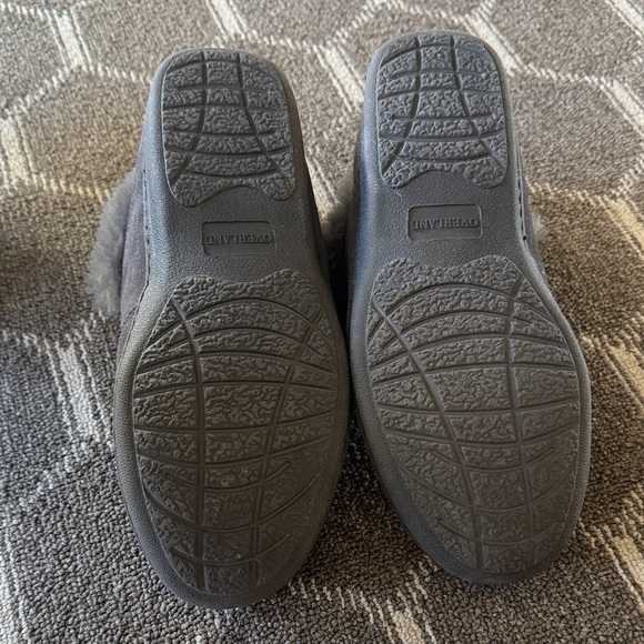 Overland Gray Women's Fur-Lined Slippers | Rubber Sole For Outdoors - Picture 8 of 8